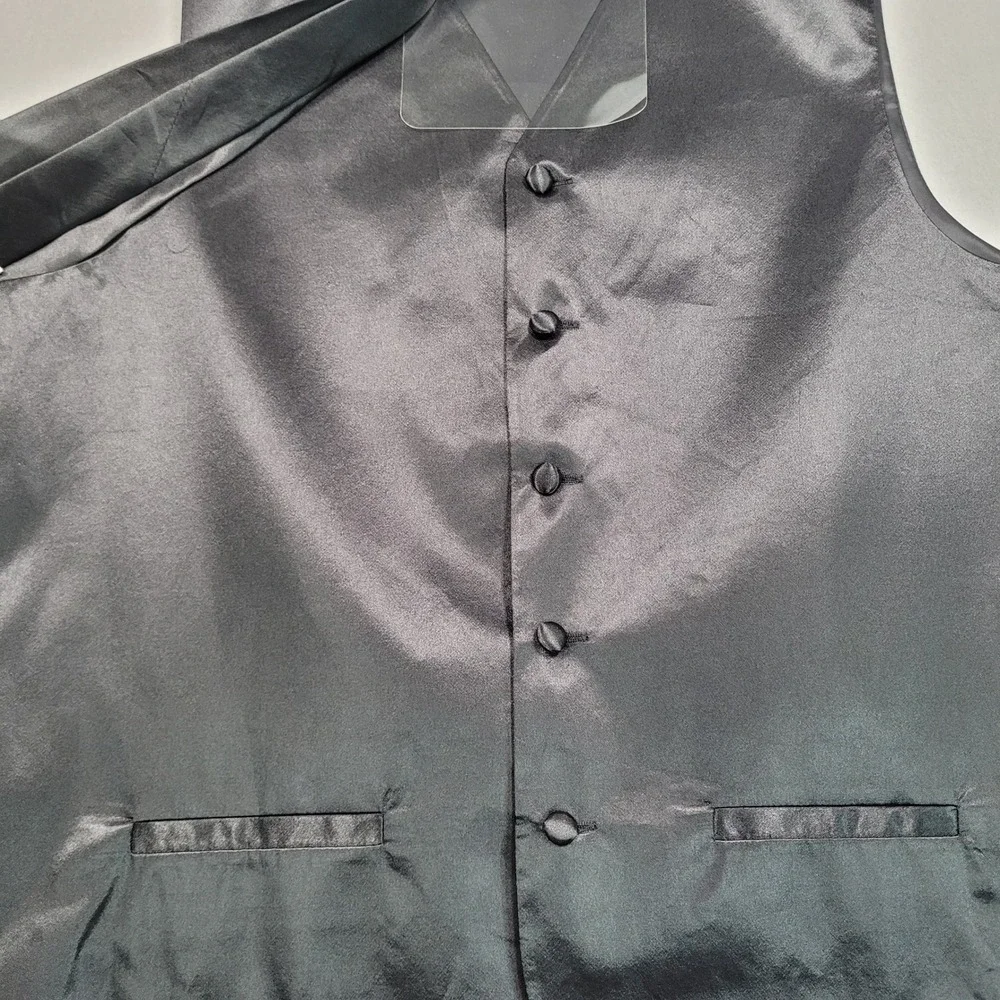 Daniel Ellissa Mens 4 Piece Vest Set Charcoal Grey Formal Tuxedo Medium NWOT‎